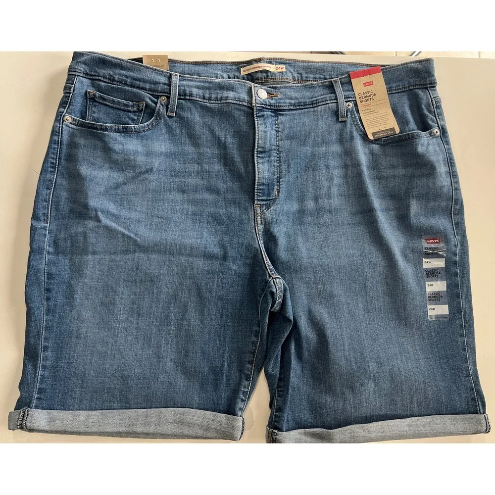 Levi's NEW Classic Bermuda Blue Jeans Shorts Hypersoft Mid-Rise Womens Size 24W - Picture 4 of 6